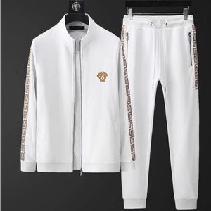 Men’s tracksuit